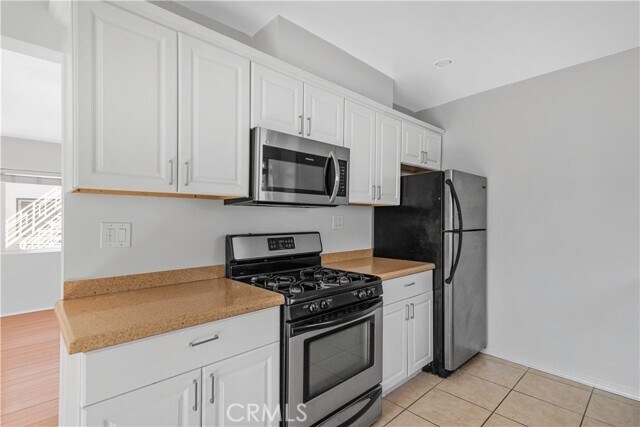 Building Photo - 117 S Ivy Ave