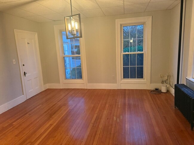 Building Photo - 10 Cushman St