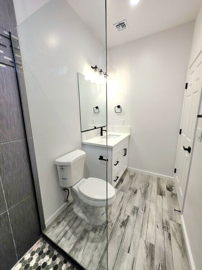 Building Photo - BRAND NEW 3/2 BATH home available for rent in Central BHC.