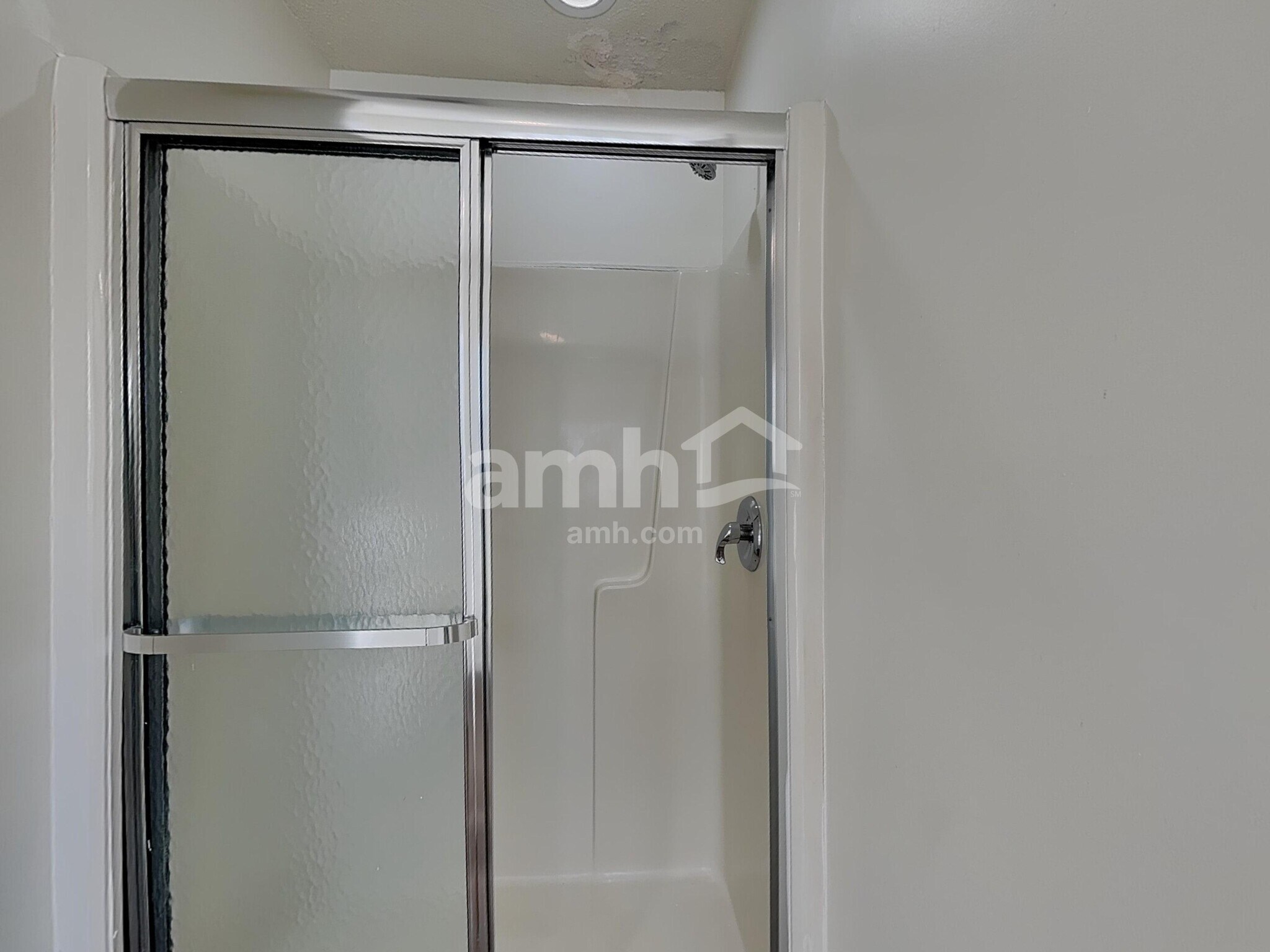 Building Photo - 105 Exeter Ct