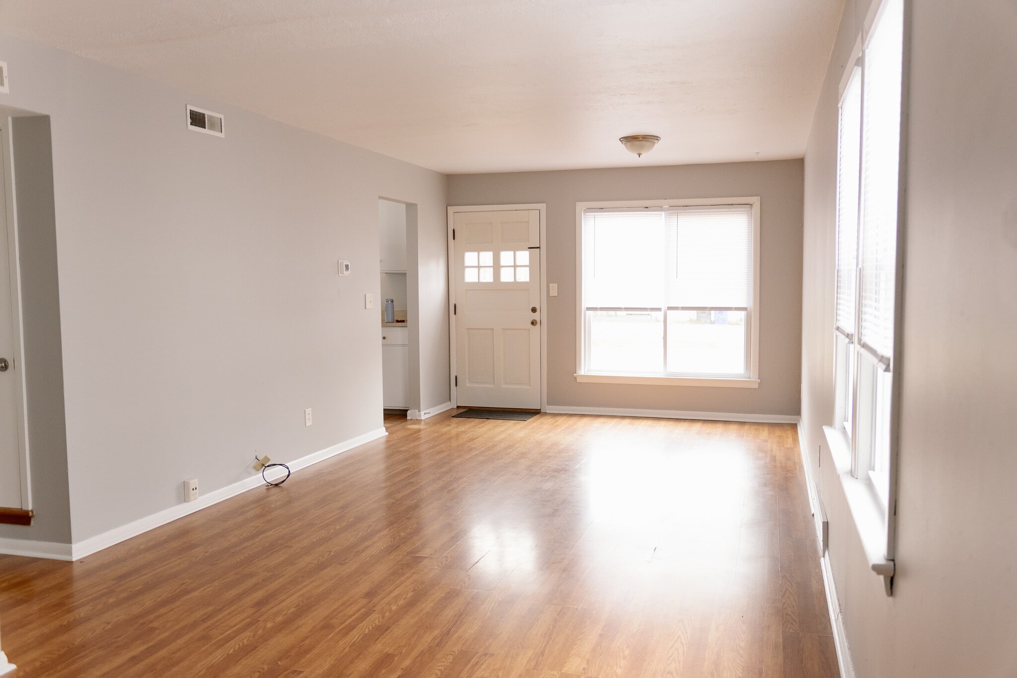 Building Photo - 12302 Milligan Ave