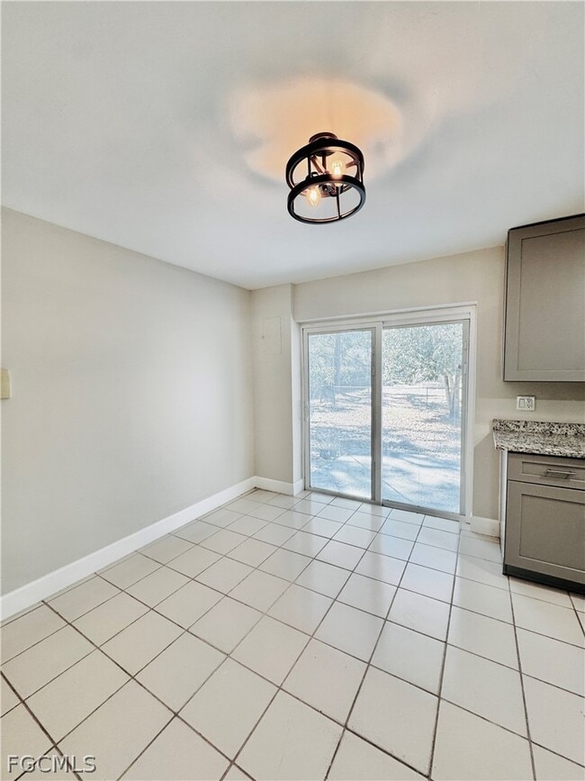 Building Photo - 5015 Lee Blvd