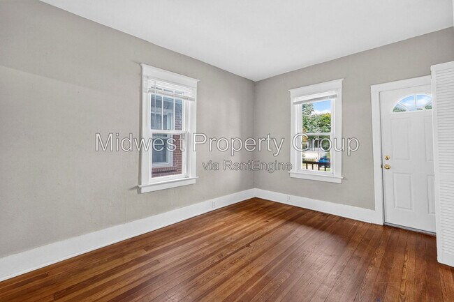 Building Photo - 1365 Louisville Ave