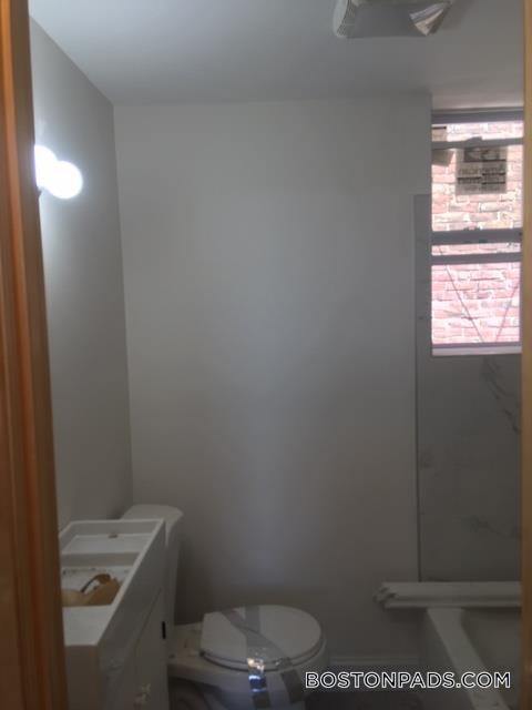 Building Photo - 20 Winthrop St