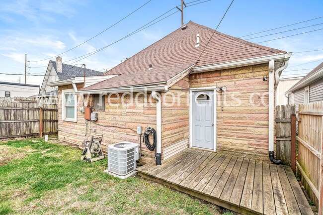 Building Photo - Charming 2-Bedroom Home in Fountain Square