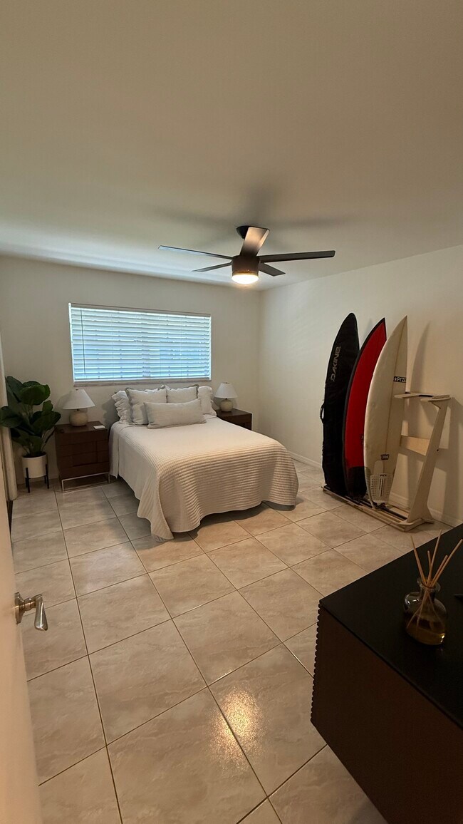 Building Photo - 3013 Albatross Rd