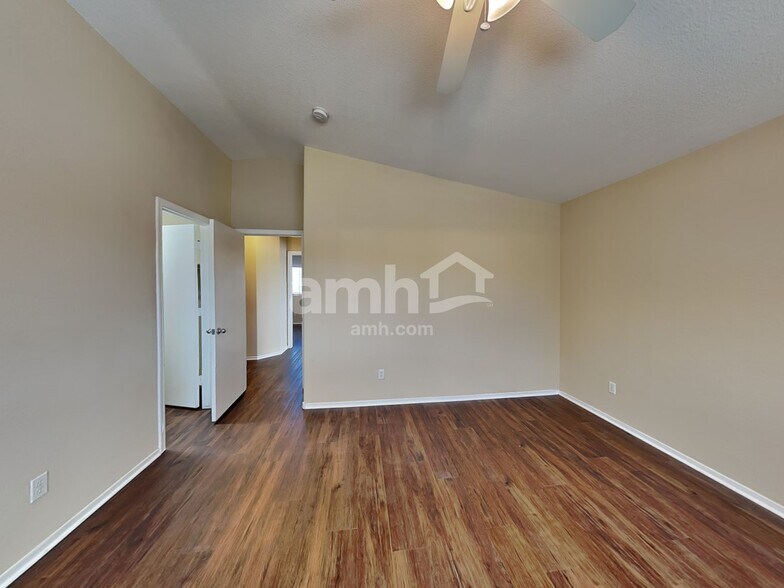 Building Photo - 126 Camino Francisco