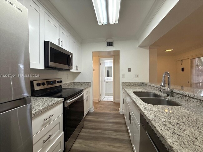 Building Photo - 1071 Windward Dr