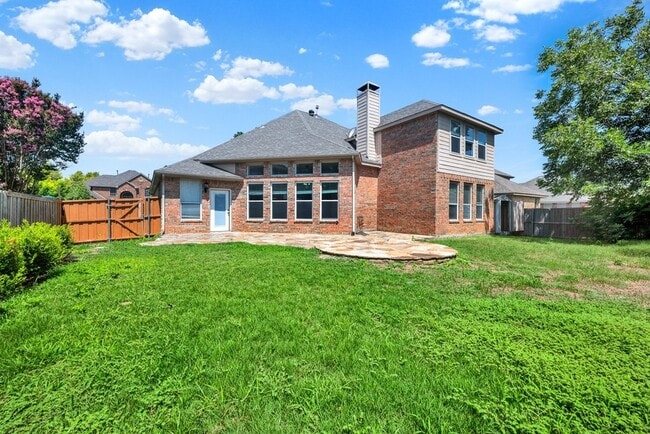 Building Photo - 1413 Westmont Dr