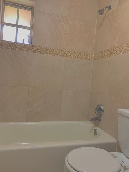 Master Bathroom - 10901 N Kendall Dr