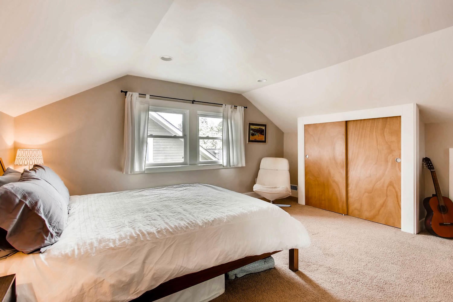 Master bedroom - 1815 N Simpson St