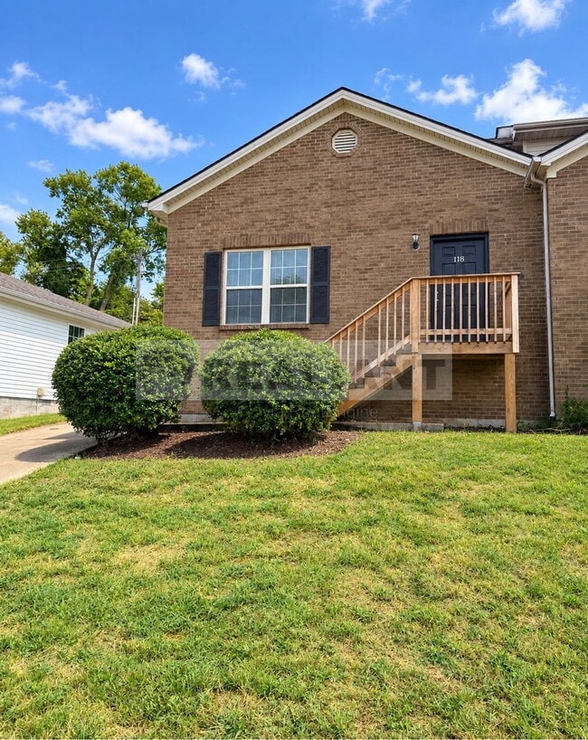 Building Photo - 118 Maple Leaf Ln
