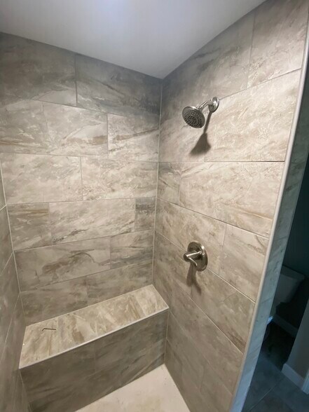 Building Photo - 12 Sonata Ln