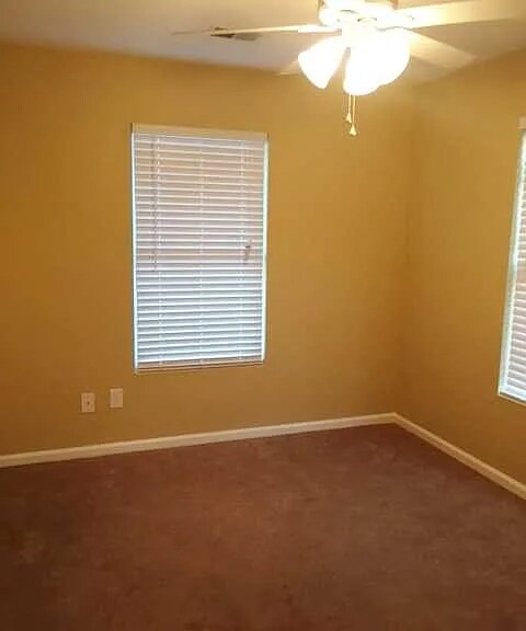 Building Photo - 107 Westpointe Ct