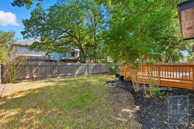 Building Photo - 4011 Travis Country Cir