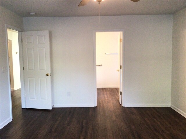 Building Photo - 4987 Harthill Ave