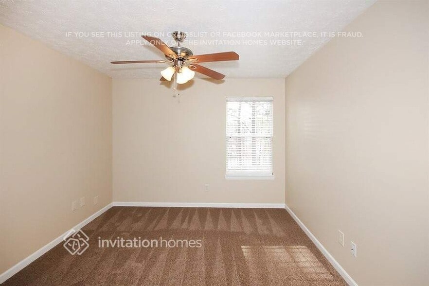 Building Photo - 3925 Bradford Walk Trail