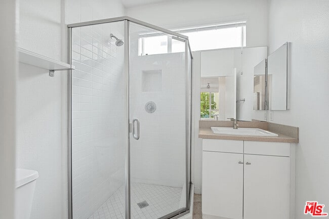 Building Photo - 5637 W Observation Ln