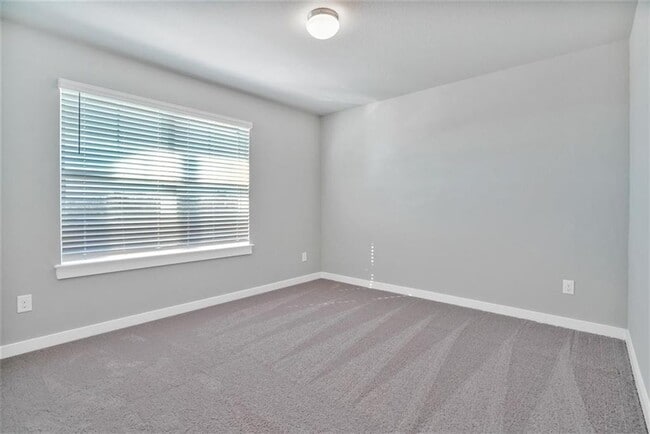 Building Photo - 17205 Mayfly Dr