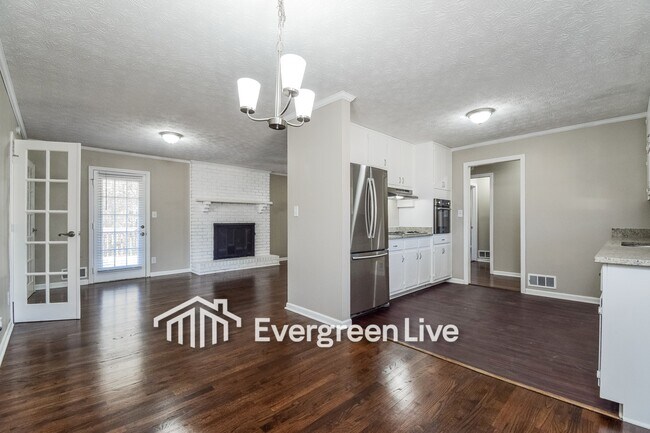 Building Photo - 195 Southmoor Cir