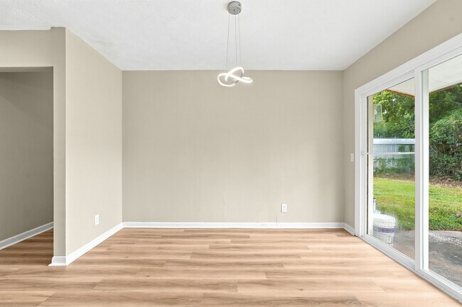 Building Photo - 7218 Zapata Dr