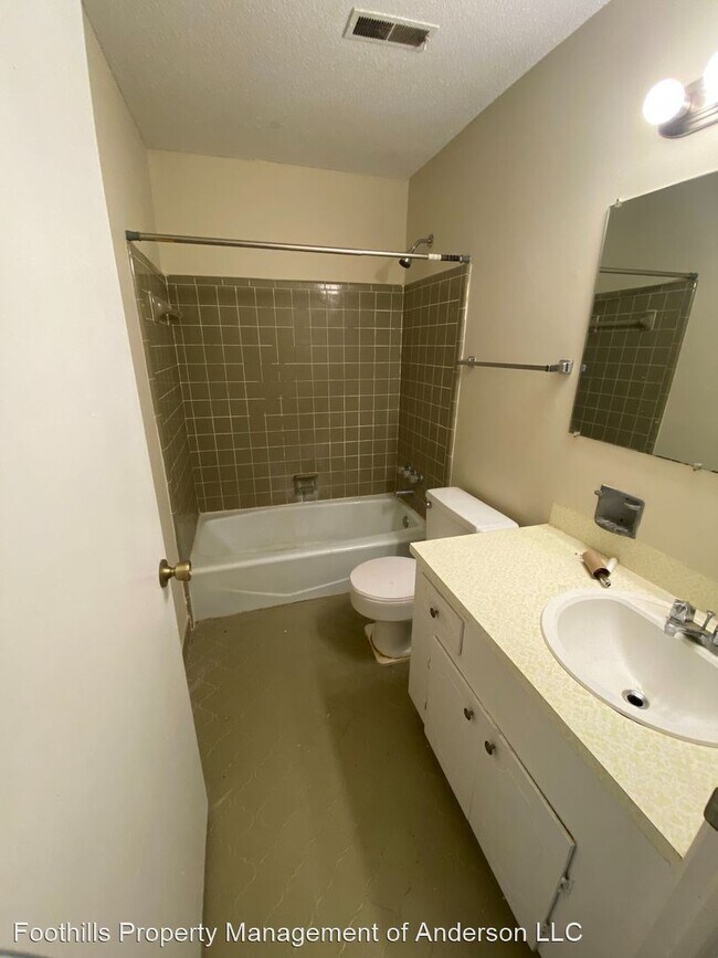 Building Photo - 2 br, 1 bath House - 1809 B Edgewood Ave