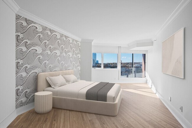 Building Photo - 25 Forest St