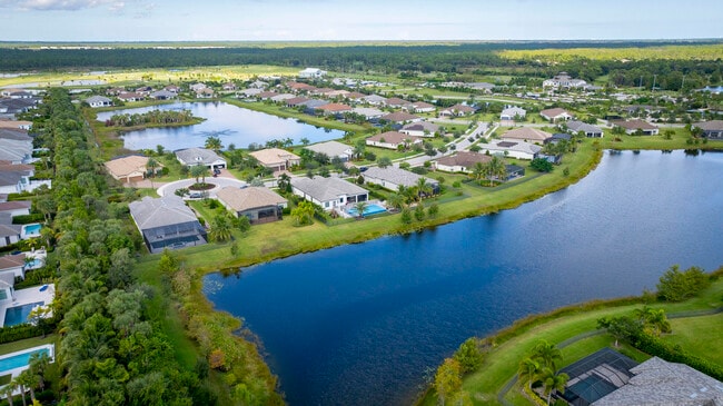 Building Photo - 11624 SALLY ANN Dr