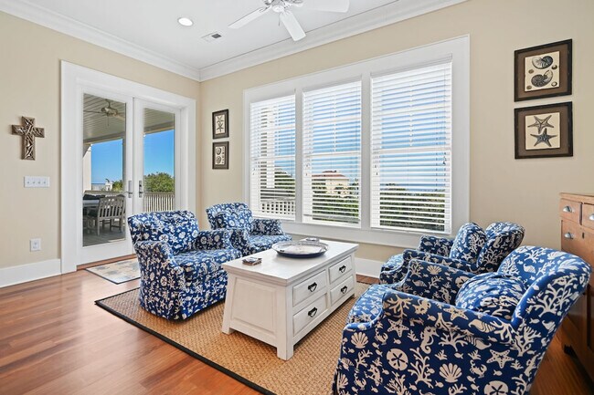 Building Photo - 205 Sea Island Dr
