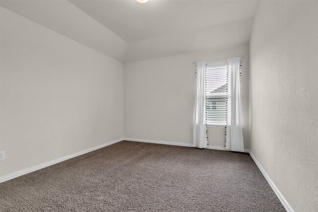 Building Photo - 13313 Suntail Ct