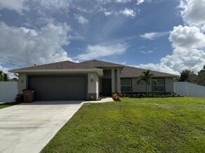 Building Photo - 3702 Hanna Ave N