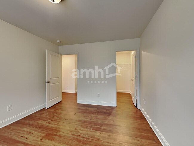 Building Photo - 3232 Grange Ct