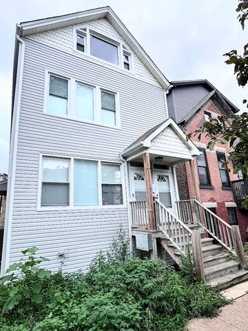 Primary Photo - 2306 N Hoyne Ave