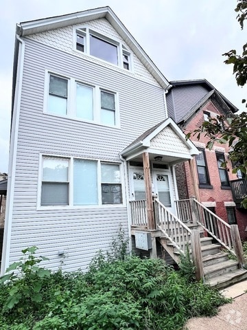Building Photo - 2306 N Hoyne Ave