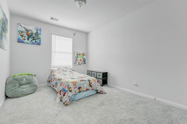Building Photo - 15231 White Moss Dr
