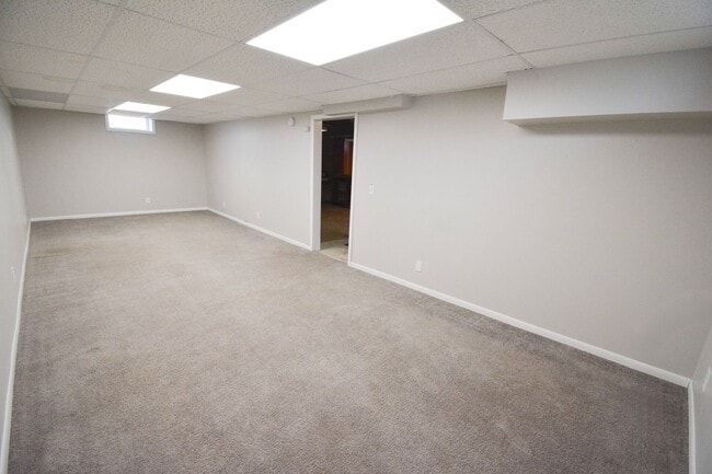 Building Photo - Beautiful 3 Bedroom with ALL the Updates!