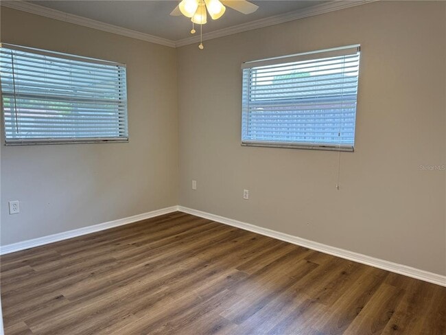 Building Photo - 1602 Leslie Dr