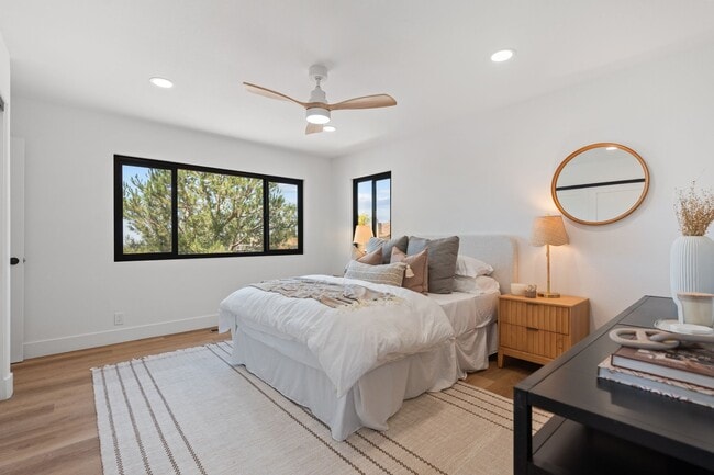 Building Photo - 6801 El Fuerte St