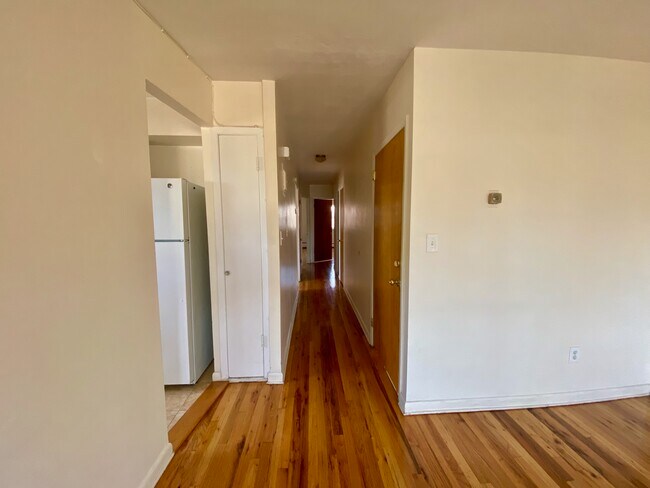 Building Photo - 3554 33rd St