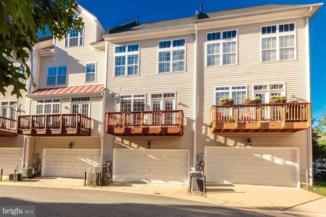 Building Photo - 324 Cameron Station Blvd