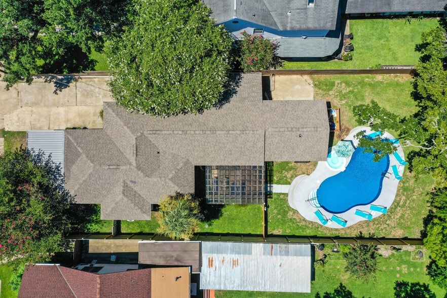 Building Photo - 134 Lee St