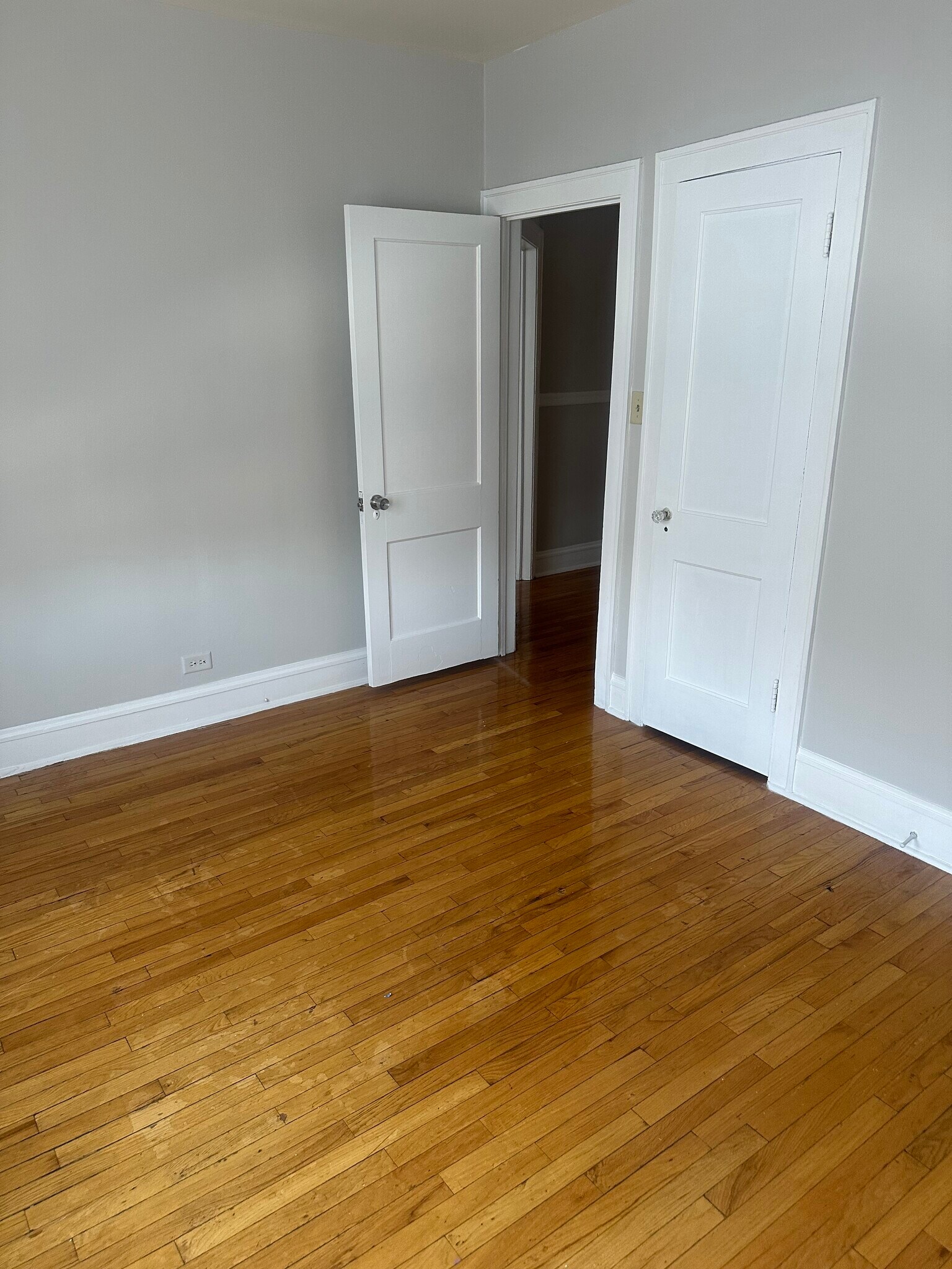 Bedroom 2 - 8009 S Phillips Ave