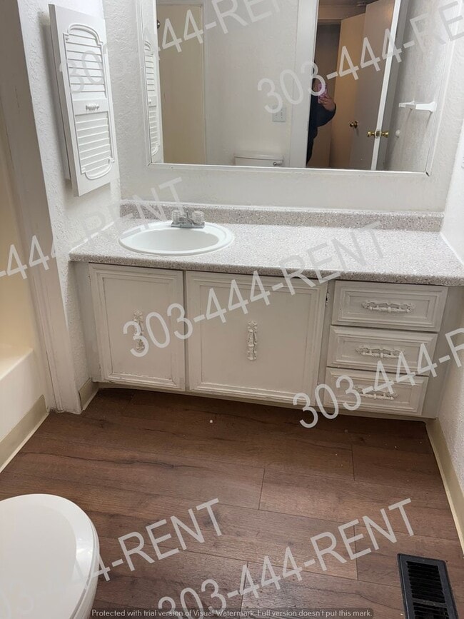 Building Photo - Move In Special $200.00 off 1st month by 03/31/2026 3 Bedroom Mobile Home in Thornton!