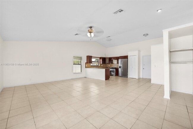 Building Photo - 9601 Dunhill Dr