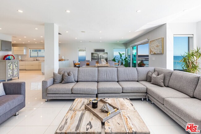 Building Photo - 26050 Pacific Coast Hwy