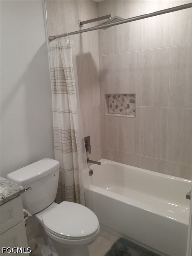 Building Photo - 2585 Third St