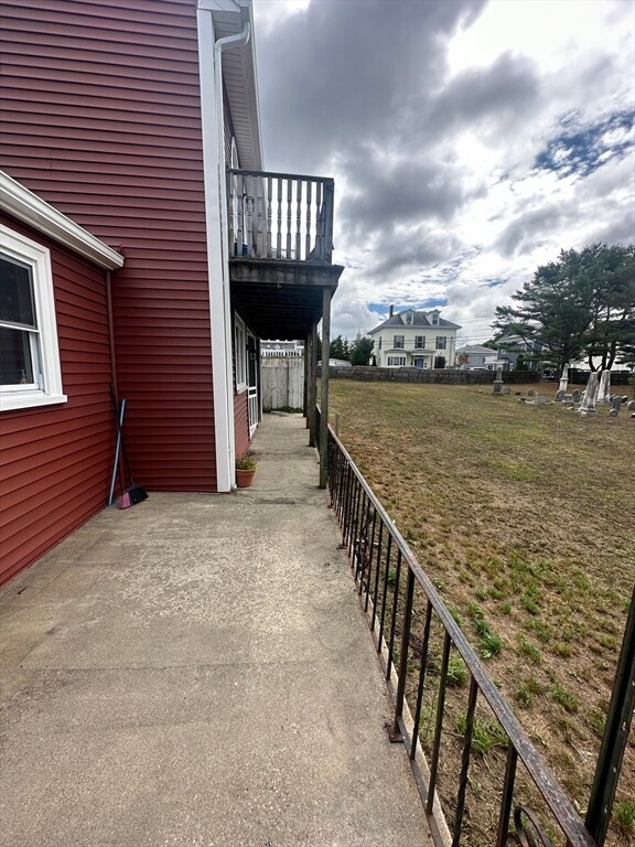 Building Photo - 7 Leighton Ct