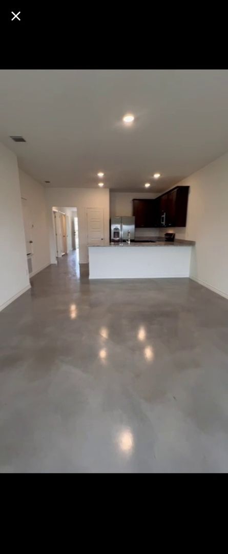 Building Photo - 1255 Concord Dr