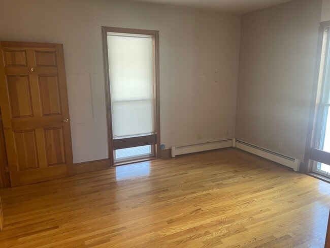 Building Photo - 21 Court St