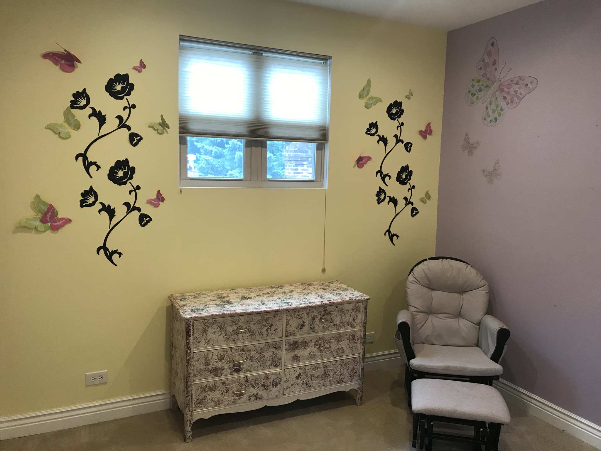 2 go vrdroom - 4545 Lawndale Ave